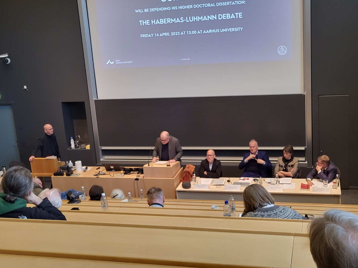 Gorm Harste og bedømmelsesudvalget Foto: IFSK