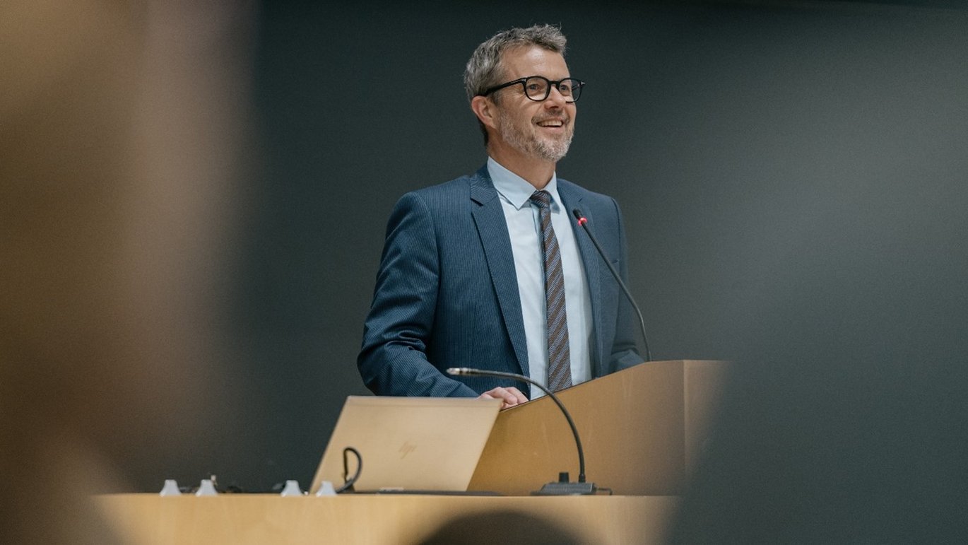 H.M. Kong Frederik taler ved Ledelseskonferencen 2024